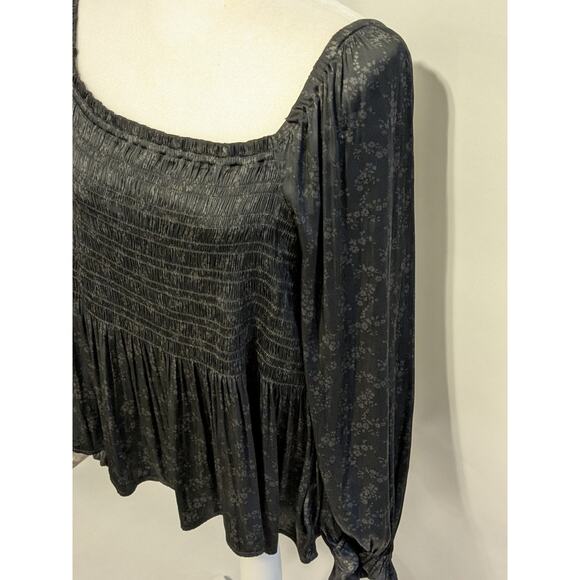 GAP Smocked Peplum Top Black Floral Sz XL GothCore PrairieCore - Picture 6 of 13